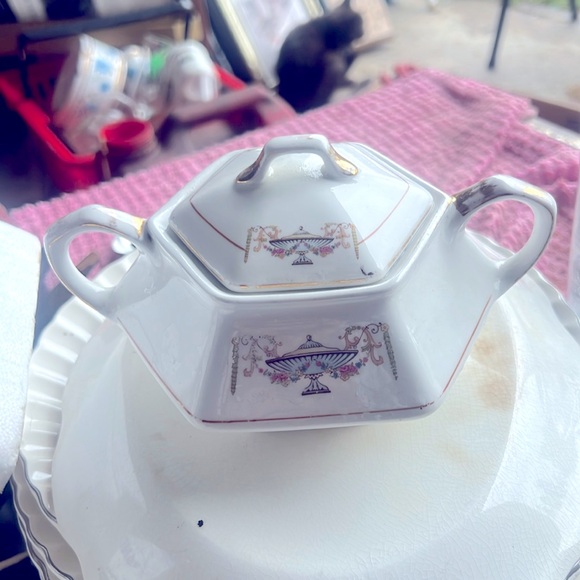 Vibtage - Picture 1 of 3